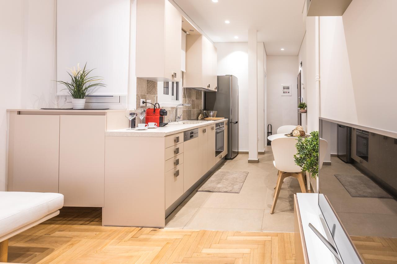 Апартаменти Hiend 4Th Floor 1Bdr Афіни Екстер'єр фото